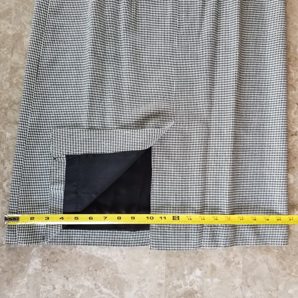 Like NEW Classic Black/White Houndstooth Skirt Size 10 Made in USA - Picture 7 of 10